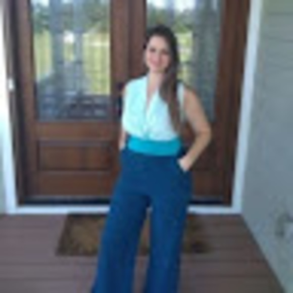 Meet your Posher, Tiffany - Picture 1 of 1